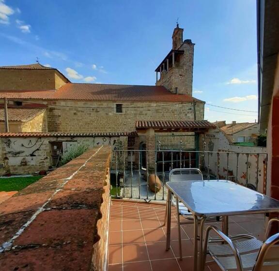 ホテル Rural El Perdigon