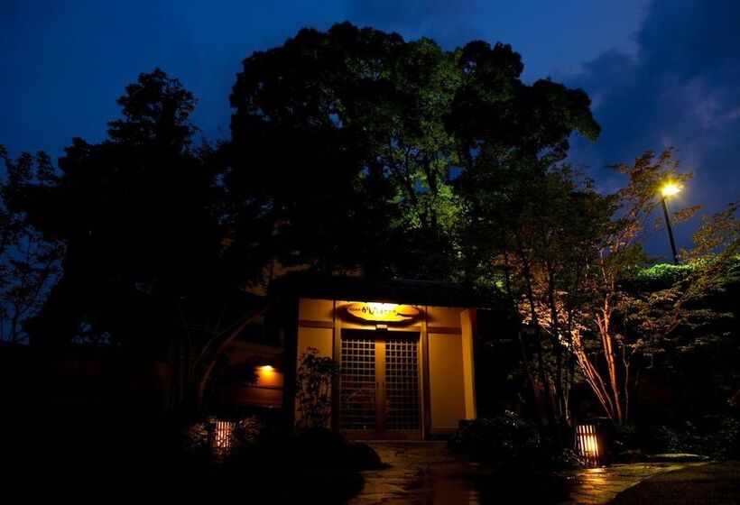 Kappo Ryokan Kannawa Bettei