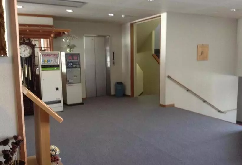 Ryokan Happokan