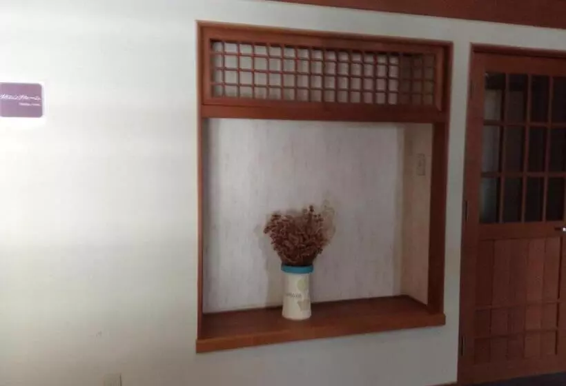 Ryokan Happokan