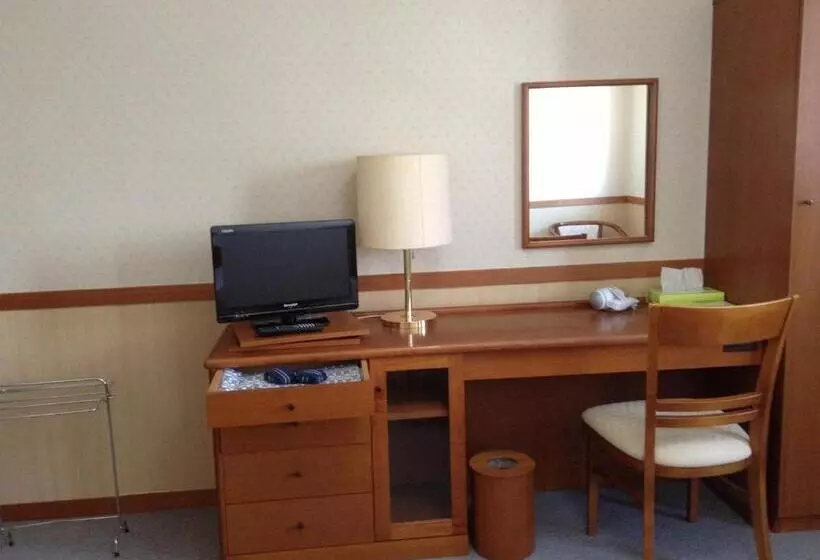 Ryokan Happokan