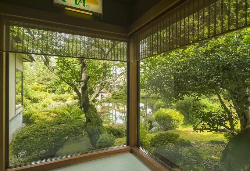 Ryokan Tanakaya