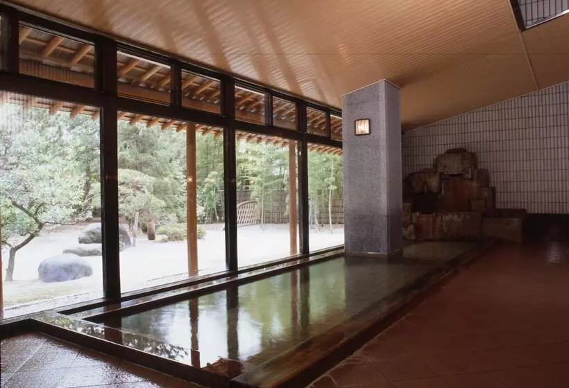 Ryokan Tanakaya