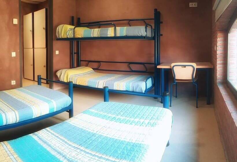 Alberg Sant Joan De Les Abadesses Xanascat