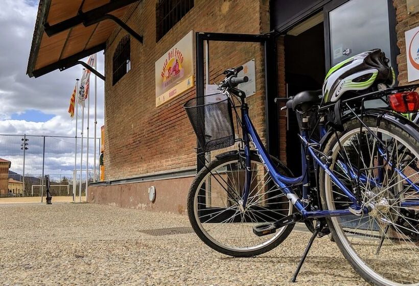 Alberg Sant Joan De Les Abadesses Xanascat