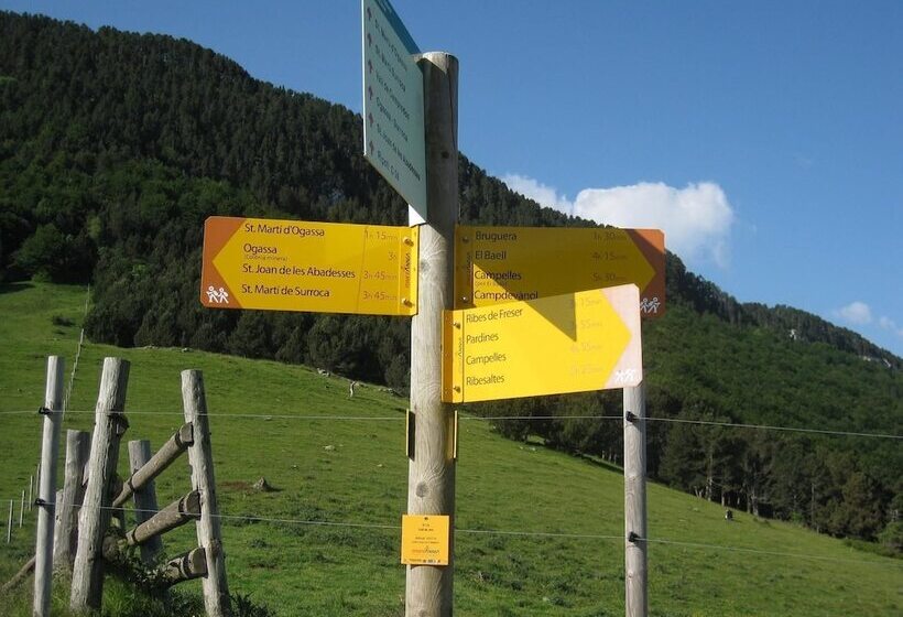 Alberg Sant Joan De Les Abadesses Xanascat