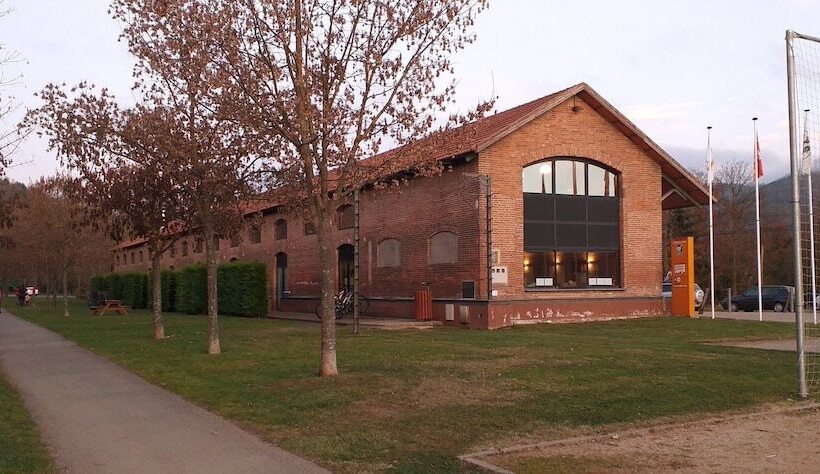 Alberg Sant Joan De Les Abadesses Xanascat