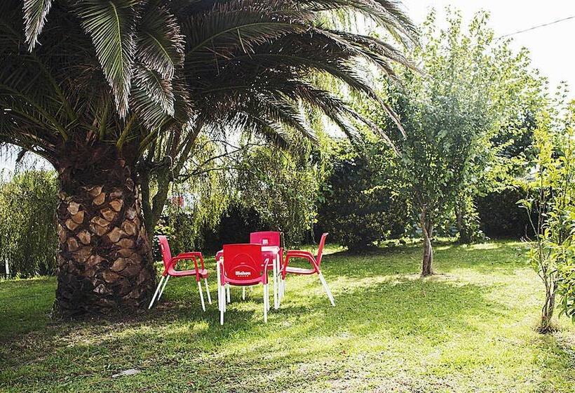 Albergue Camino Norte   Hostel