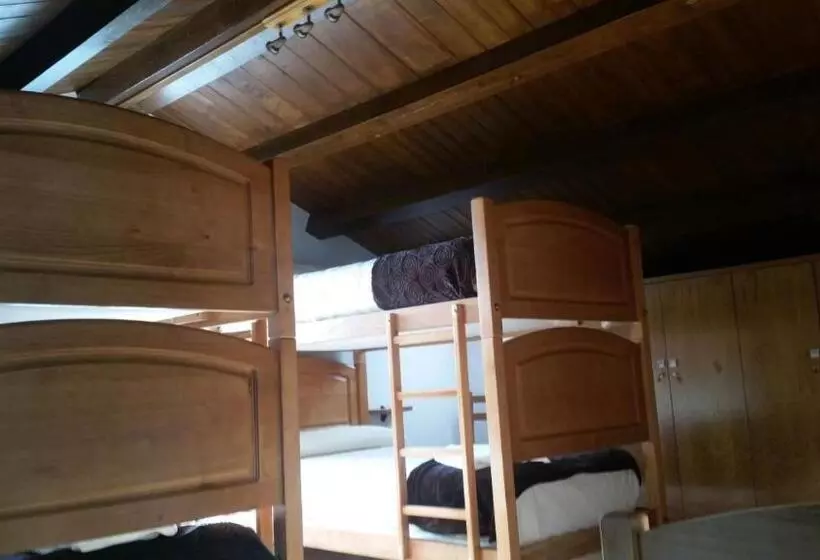 Albergue Camino Norte   Hostel