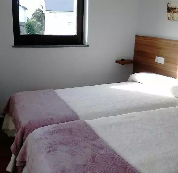 Albergue Camino Norte   Hostel