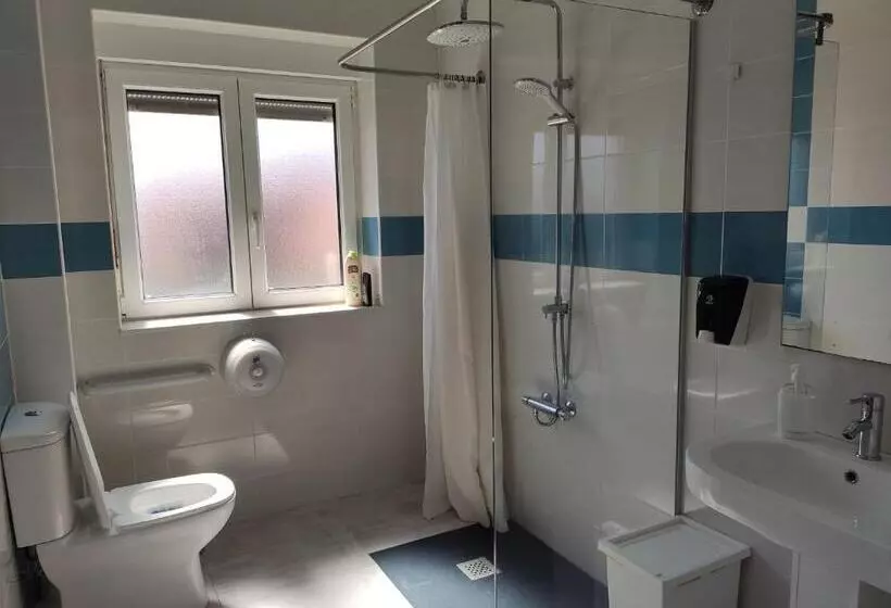 Albergue Da Costa