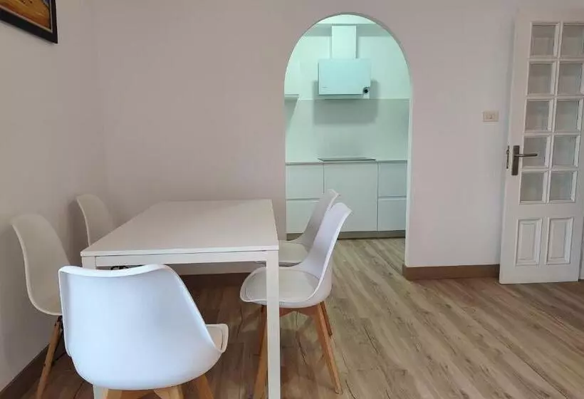 Albergue Da Costa