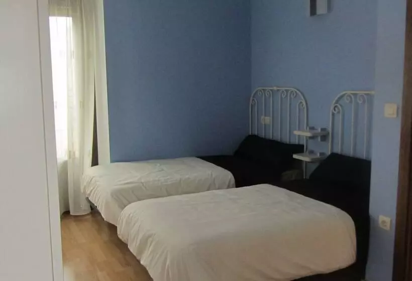 Albergue De Yebra