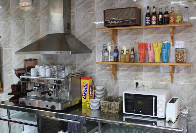 Albergue Los Chorros