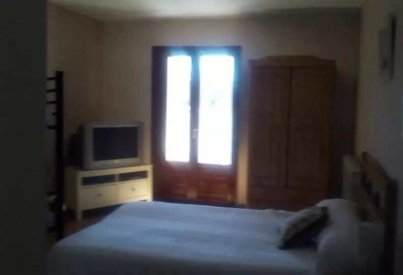 Albergue Rural El Fragal De Ores
