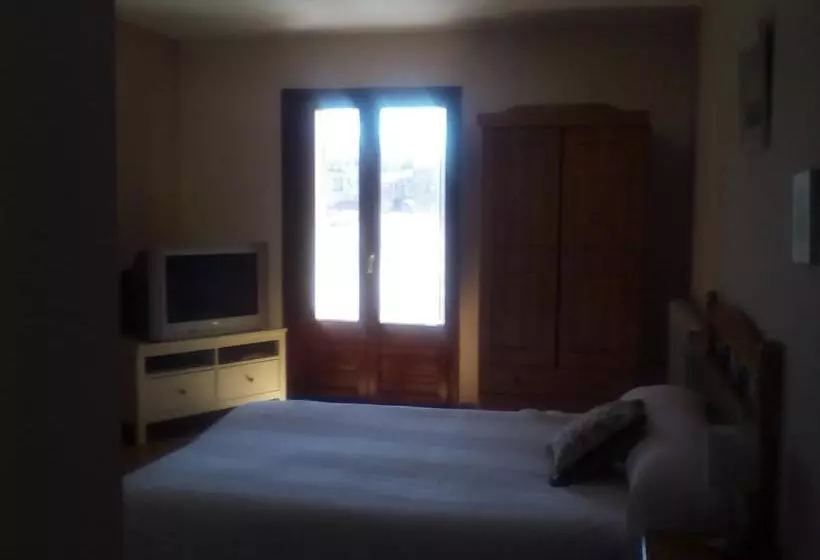 Albergue Rural El Fragal De Ores