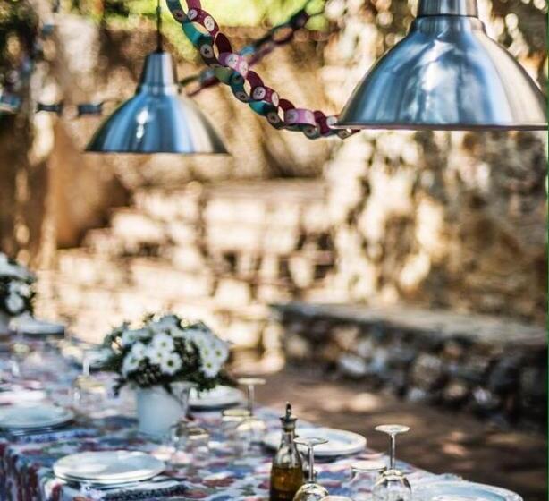 مبيت وإفطار Can Vila