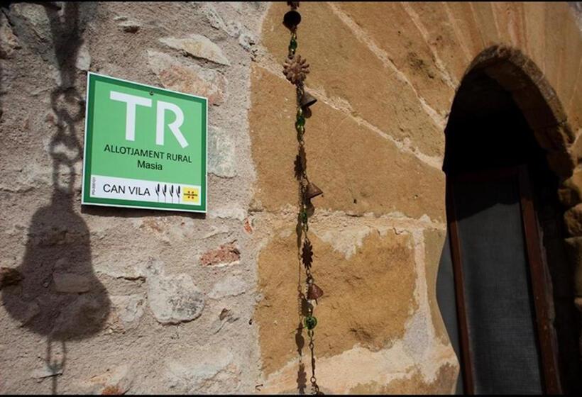 مبيت وإفطار Can Vila