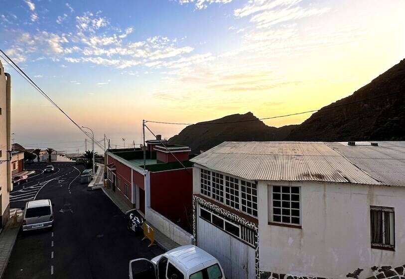 تختخواب و صبحانه Casa Regina Tenerife