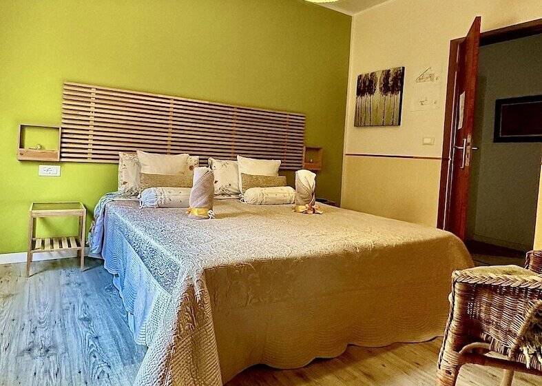 تختخواب و صبحانه Casa Regina Tenerife