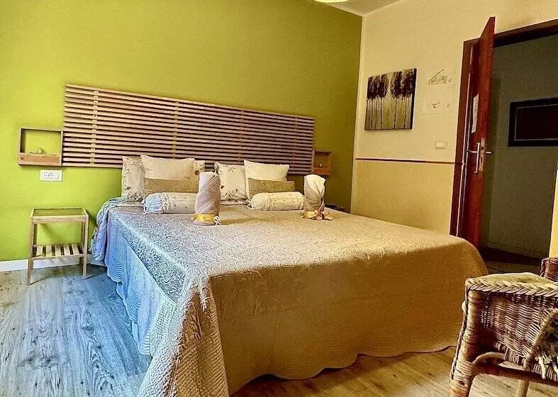 تختخواب و صبحانه Casa Regina Tenerife