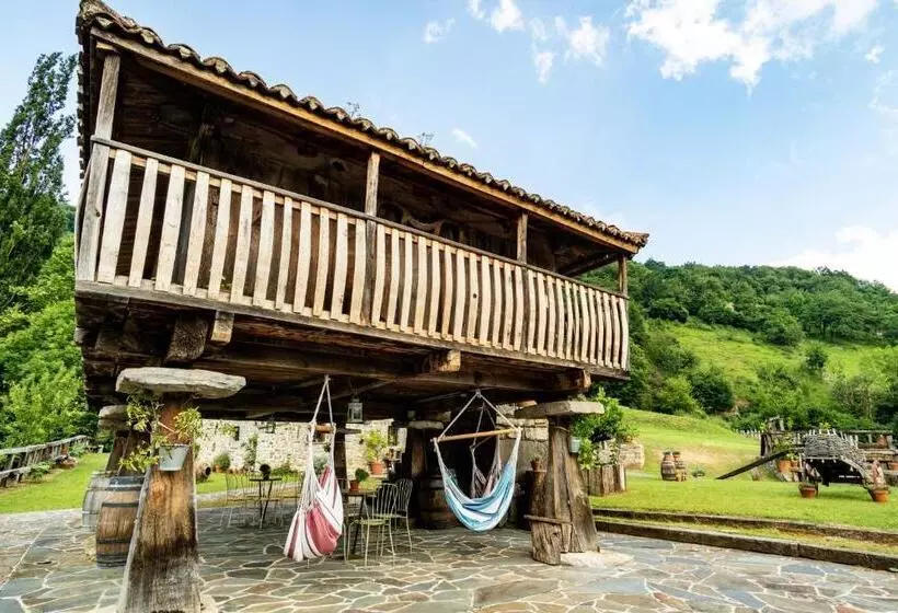 ホテル Casona De El Castaniu