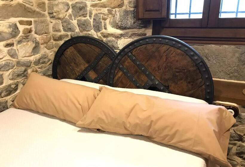 בית מלון כפרי Casona De El Castaniu