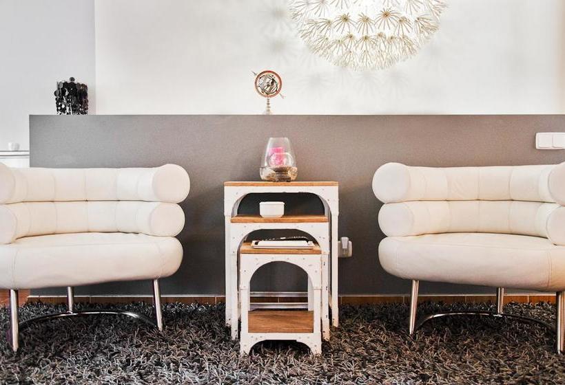 فندق Chinchonspa