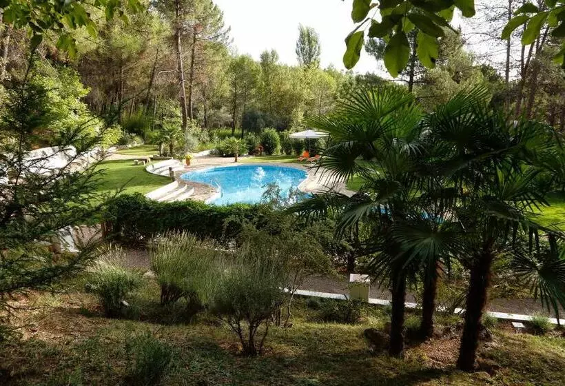 هتل Cortijo De Ramón