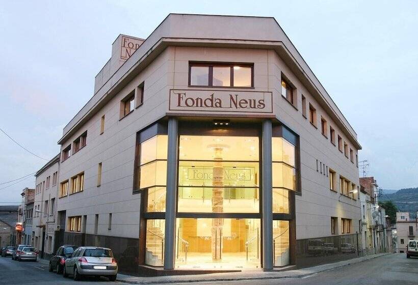 هتل Fonda Neus