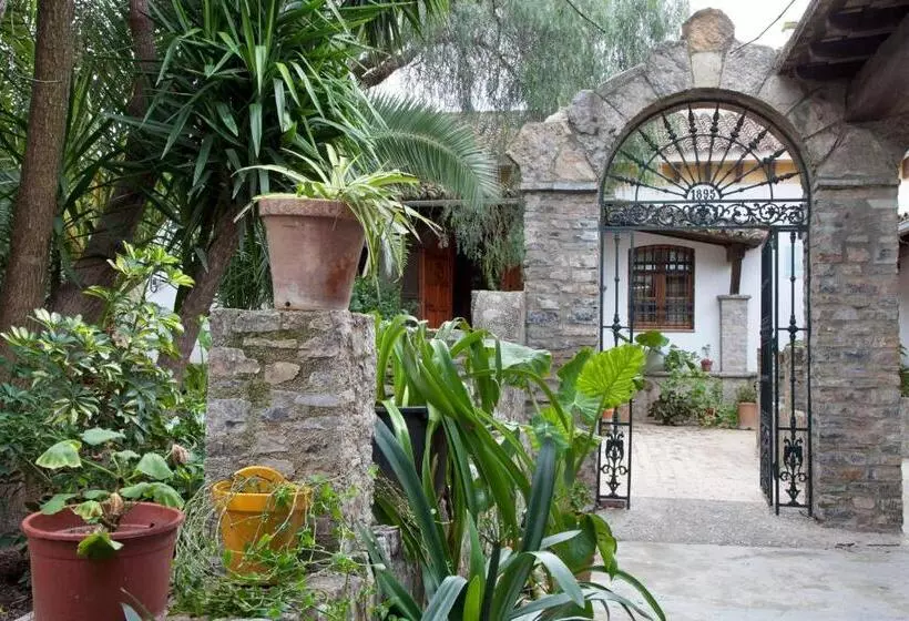 Hotel Hostal El Cortijo