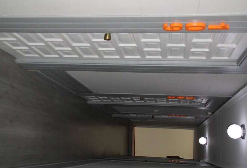 Отель Hostal Los Molinos