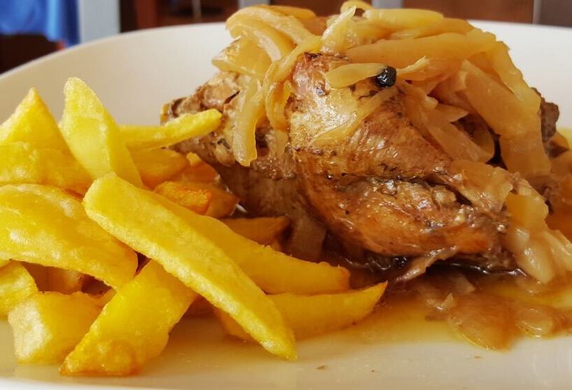 Отель Hostal Los Molinos