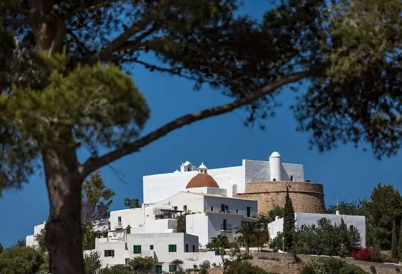 هتل Ibizazen