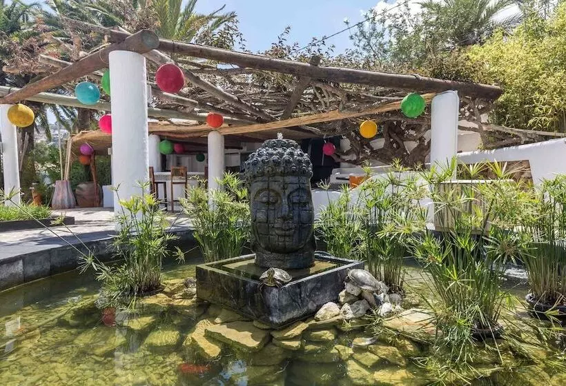 هتل Ibizazen