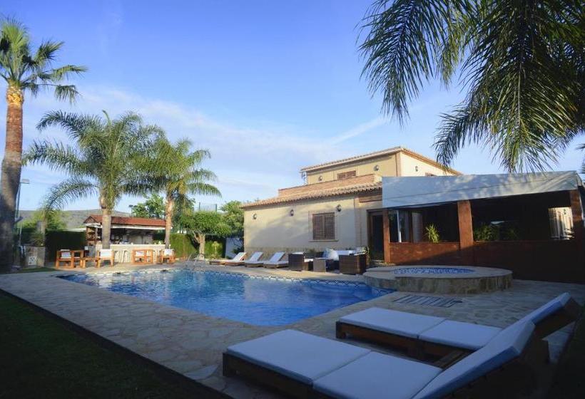 فندق La Gastrocasa   Adults Only