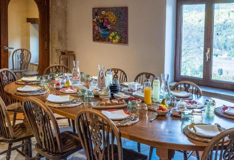 בית מלון כפרי La Torre Del Visco   Relais & Châteaux