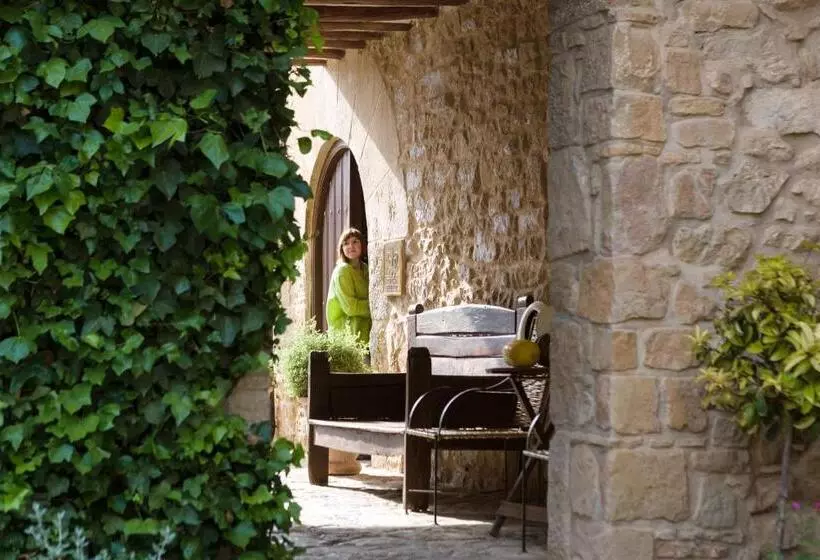 هتل La Torre Del Visco   Relais & Châteaux