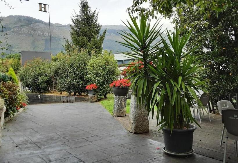 호텔 Larramendi Torrea