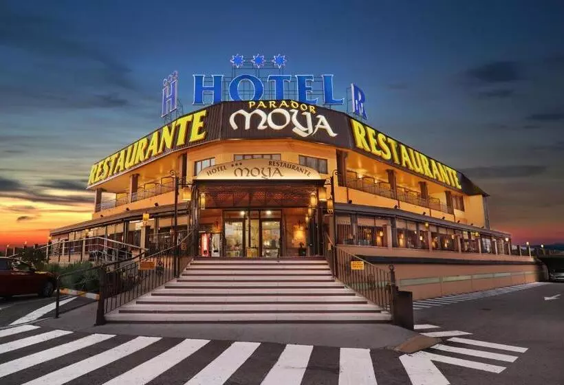 Hotel Moya