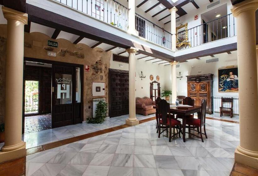 فندق Palacio Del Intendente