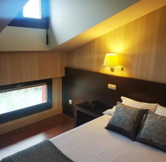 ホテル Puerta Del Arco