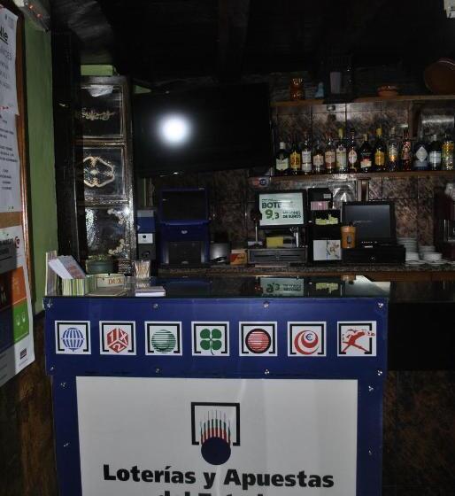 Отель Rural Los Perales