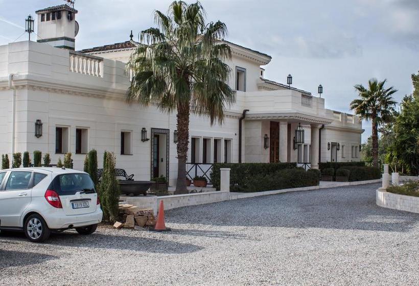 Отель Villa Rocamar