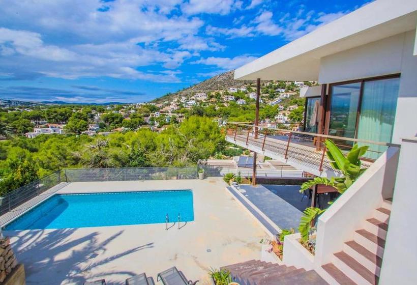 Laja   Panoramic Hillside Holiday House In Moraira