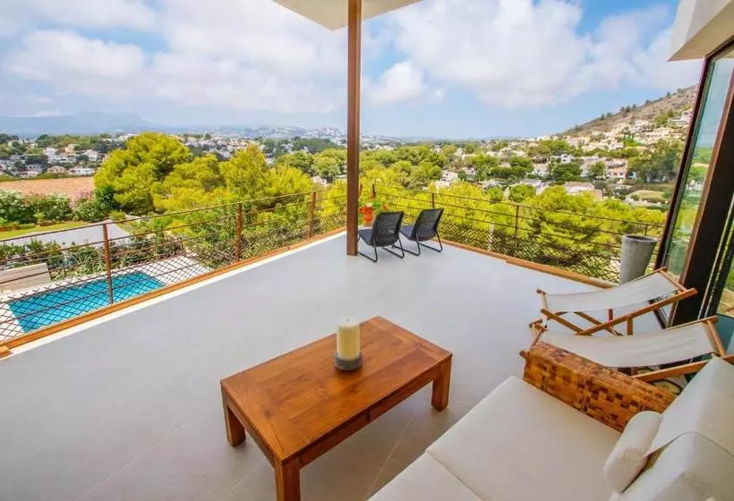 Laja   Panoramic Hillside Holiday House In Moraira