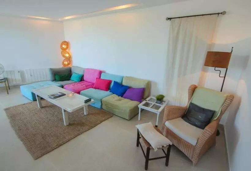 Laja   Panoramic Hillside Holiday House In Moraira