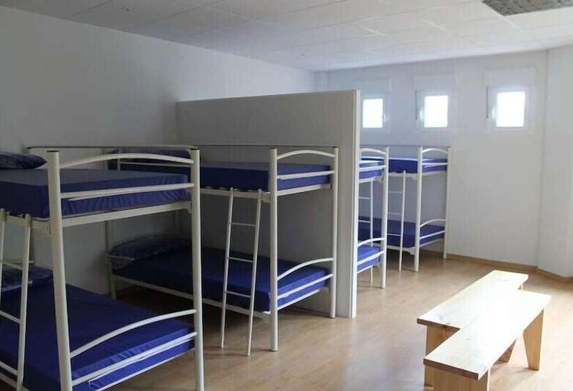 Pensión Albergue Puente Ribeira