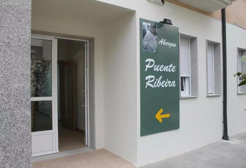 Pensión Albergue Puente Ribeira