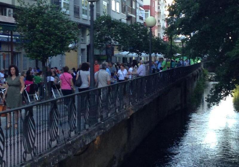 Pensión Albergue Puente Ribeira